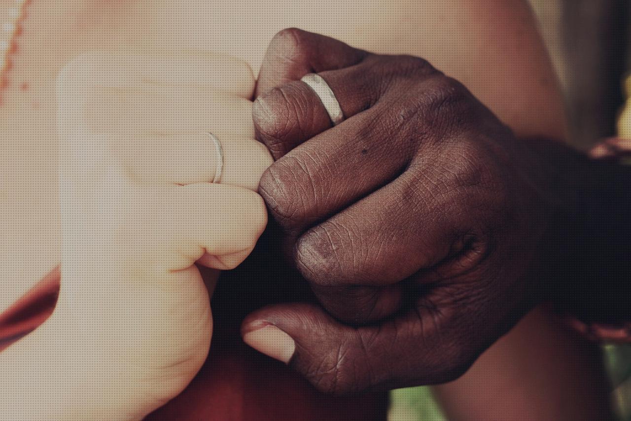 Las mejores marcas de tejanos hombre negros Más sobre perfume dior hombre anillos negros caballero
