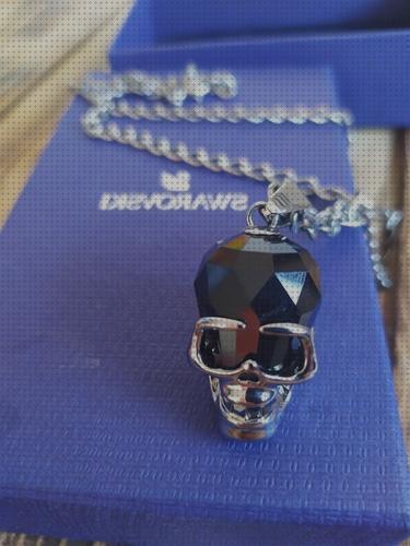¿Dónde poder comprar collares collares calaveras hombre swarovski?