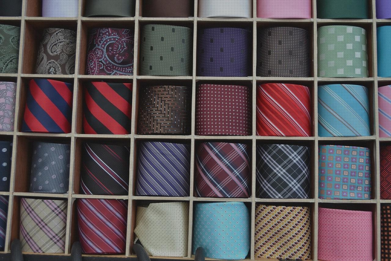 Los mejores 10 Trajes De Sedas De Hombres